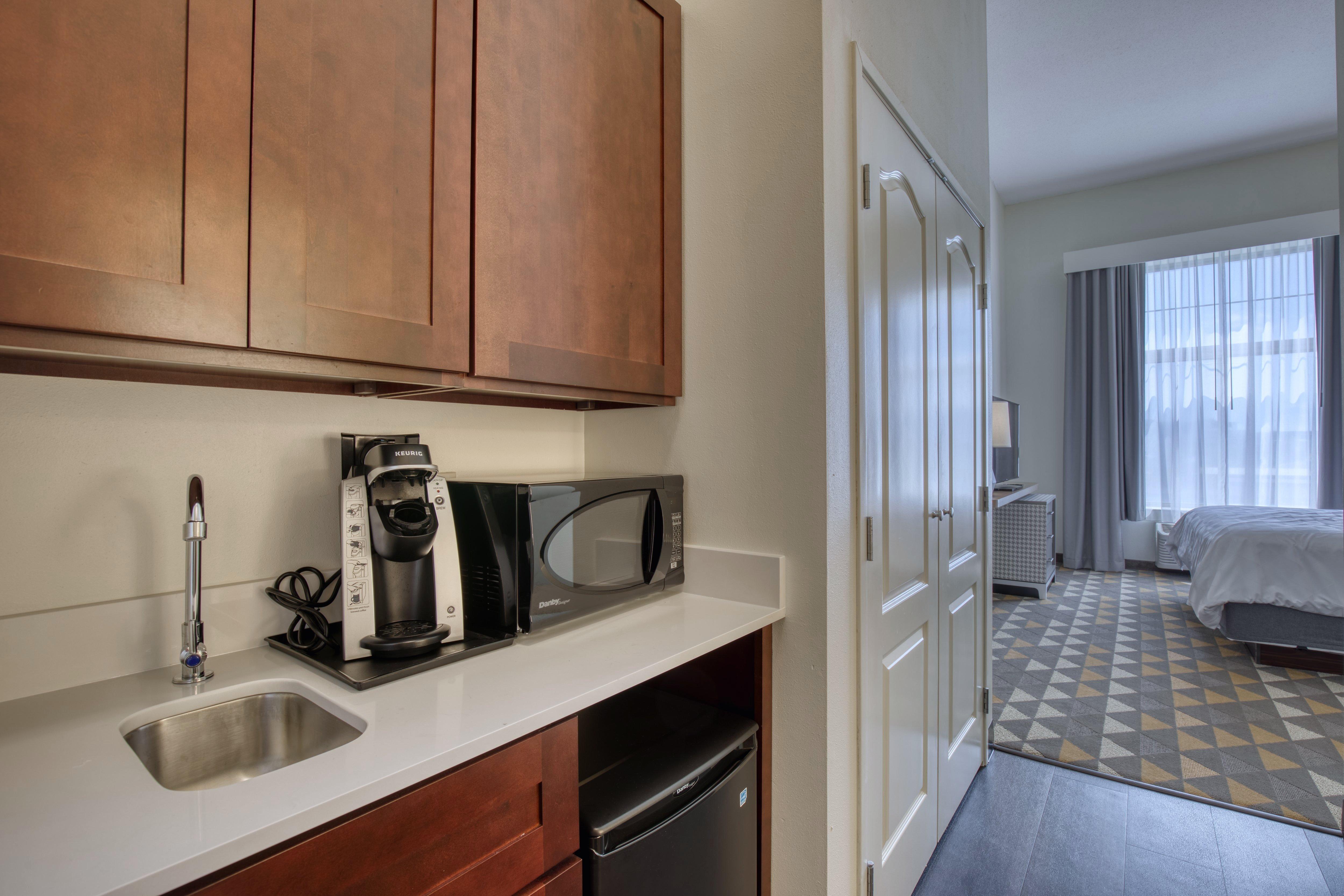 Holiday Inn Hotel & Suites Madison West - Middleton By Ihg Екстериор снимка