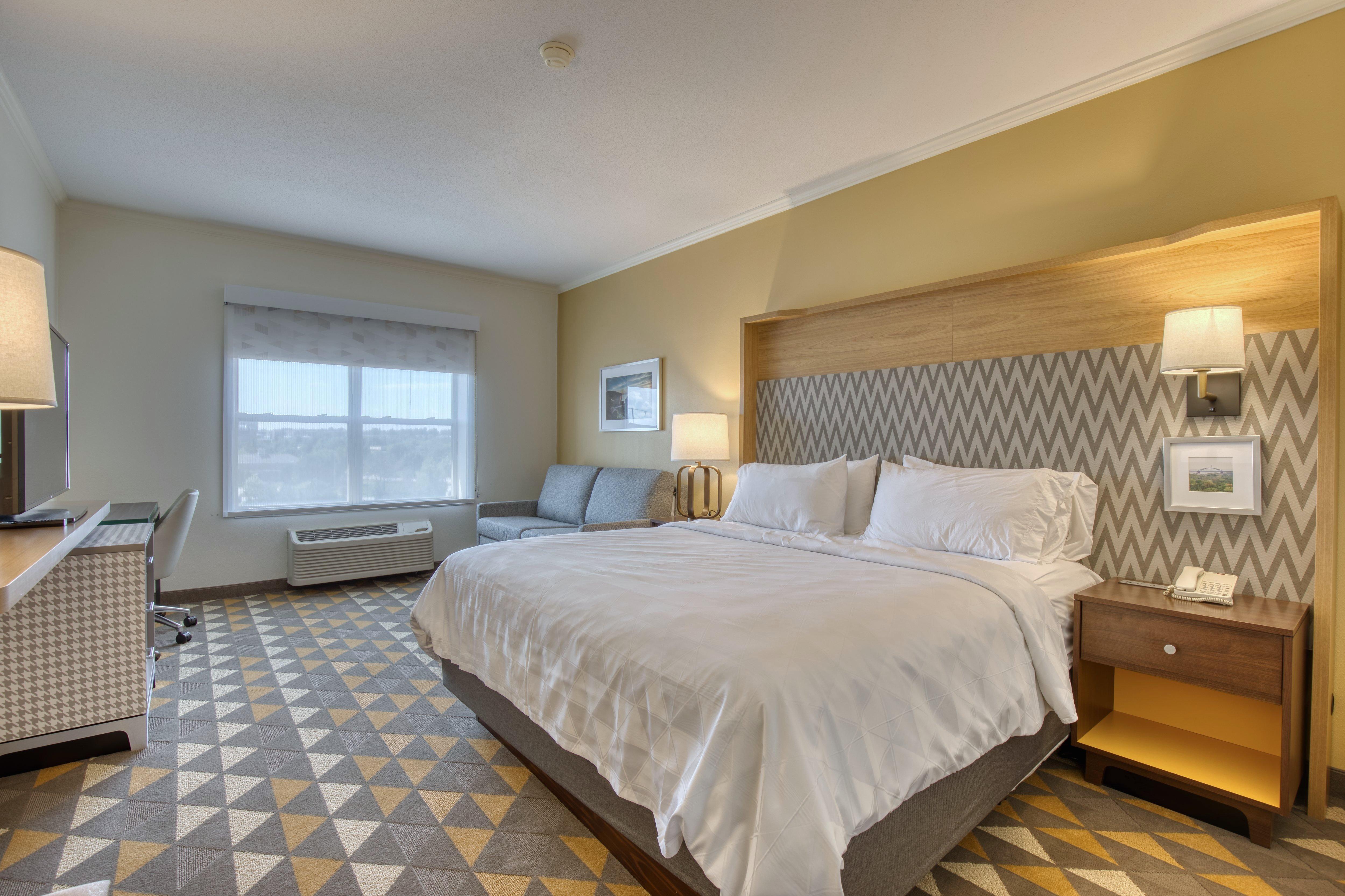 Holiday Inn Hotel & Suites Madison West - Middleton By Ihg Екстериор снимка