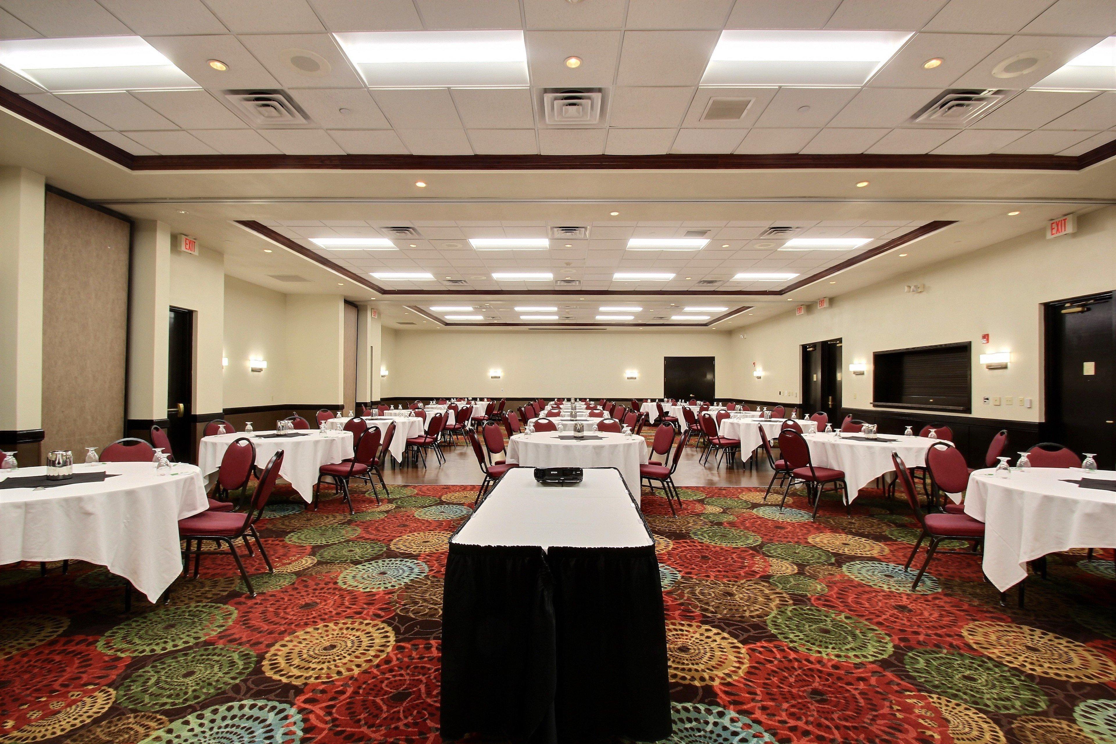 Holiday Inn Hotel & Suites Madison West - Middleton By Ihg Екстериор снимка
