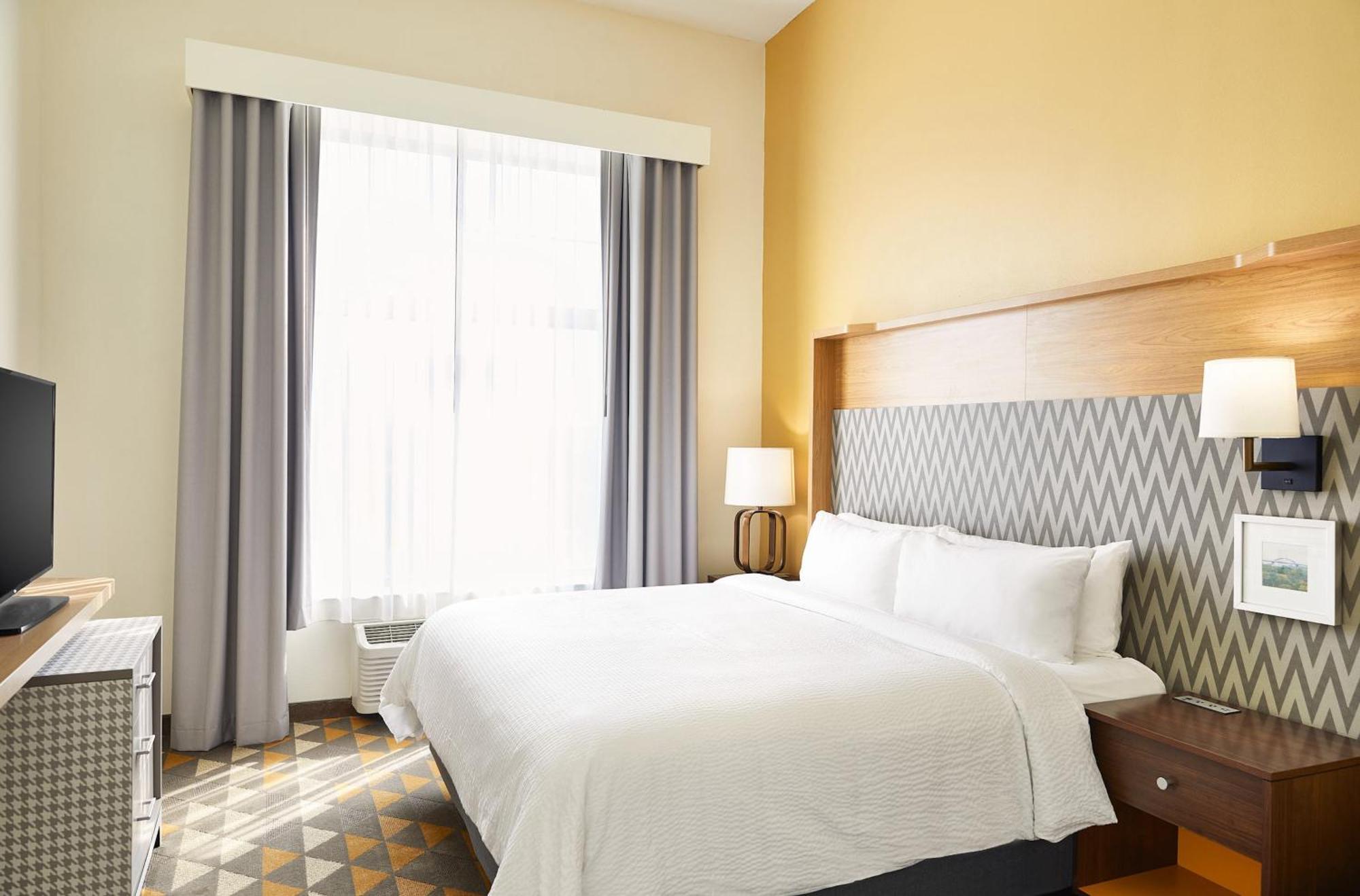 Holiday Inn Hotel & Suites Madison West - Middleton By Ihg Екстериор снимка